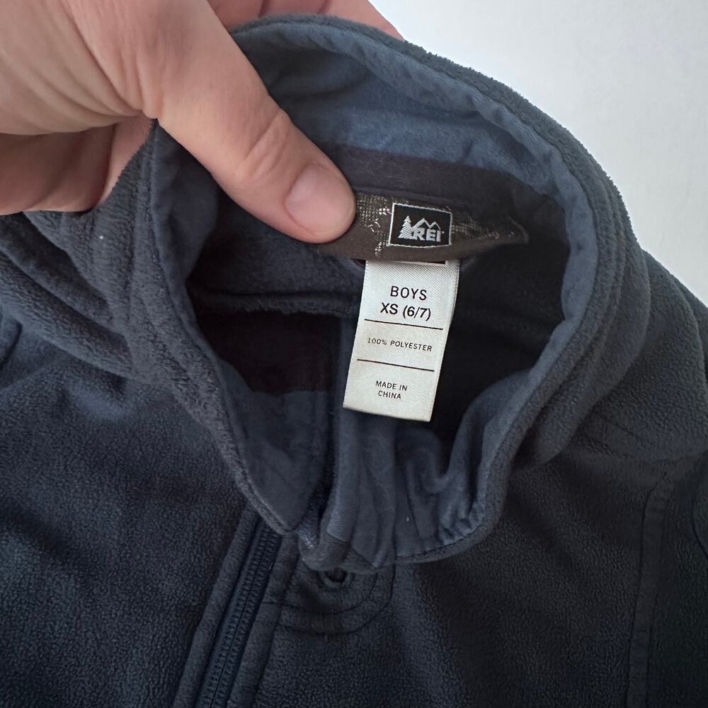 REI Co-op Blue Fleece Jacket - Boys Extra Small - Picture 5 of 6